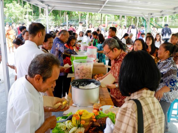 Kembul Dhahar di Kapel Ngawen