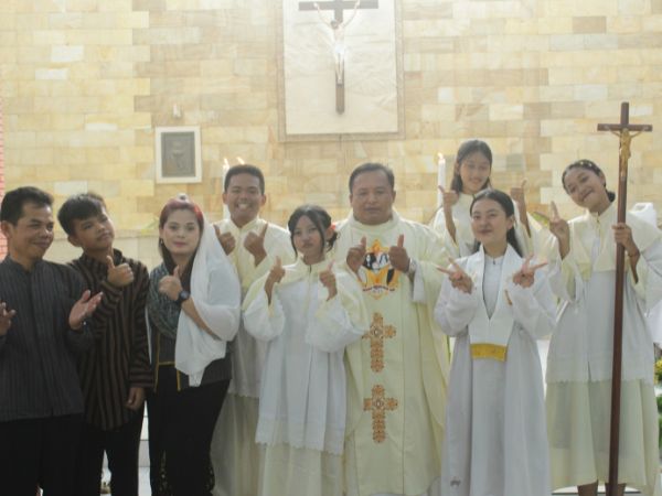 Para Petugas Liturgi Natal di Kapel Candirejo