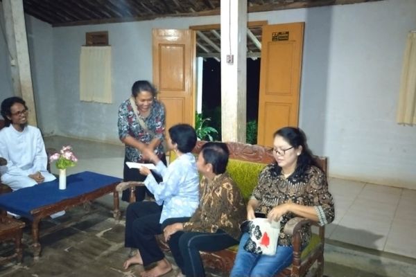 Makna Hari Orang Miskin Sedunia bagi Paroki Kelor