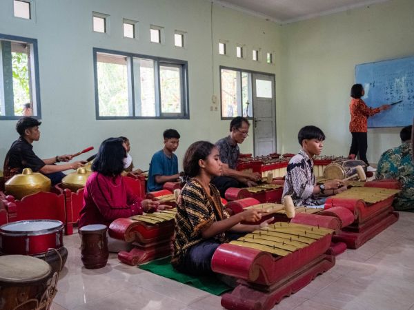 Gamelan di SMK Sanjaya