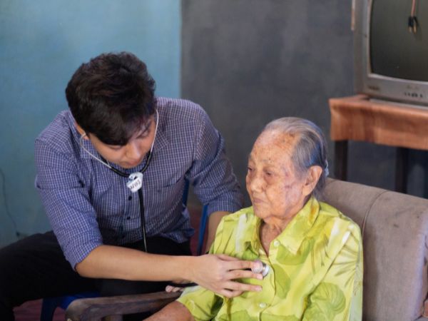 Pelayanan terpadu Kesehatan dan Doa