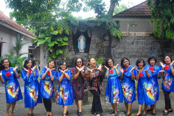 Gereja bertumbuh dalam persaudaraan