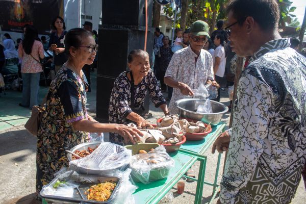 Expo UMKM Paroki Kelor