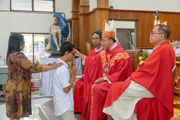 Misa Lustrum IV dan Penerimaan Sakramen Penguatan Paroki Kelor