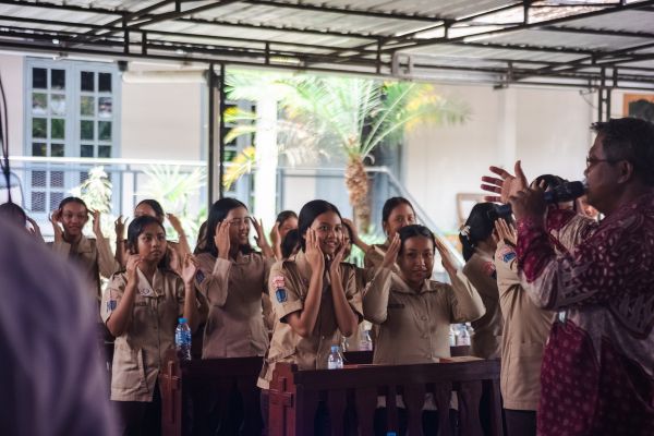 Masa Remaja dan Tantangan Dalam Pencarian Jati Diri